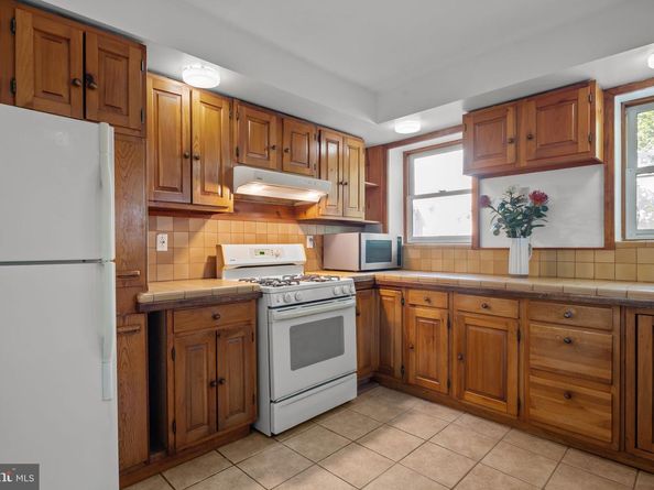 150 W Hortter Street, Philadelphia PA 19119