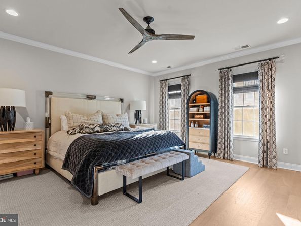 106 Hicks Alley, Newtown PA 18940