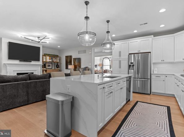 106 Hicks Alley, Newtown PA 18940