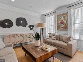 106 Hicks Alley, Newtown PA 18940