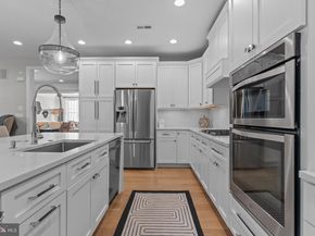 106 Hicks Alley, Newtown PA 18940