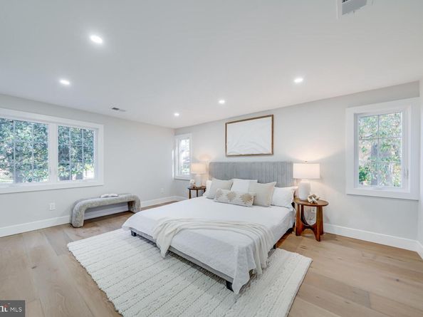 1801 Great Falls Street, Mclean VA 22101