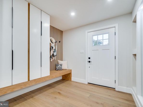 1801 Great Falls Street, Mclean VA 22101