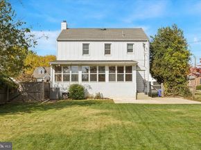 1705 Harmon Road, Conshohocken PA 19428