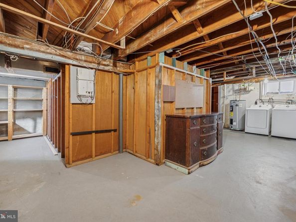 1705 Harmon Road, Conshohocken PA 19428