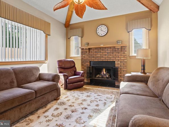 311 Ogden Place, Springfield PA 19064