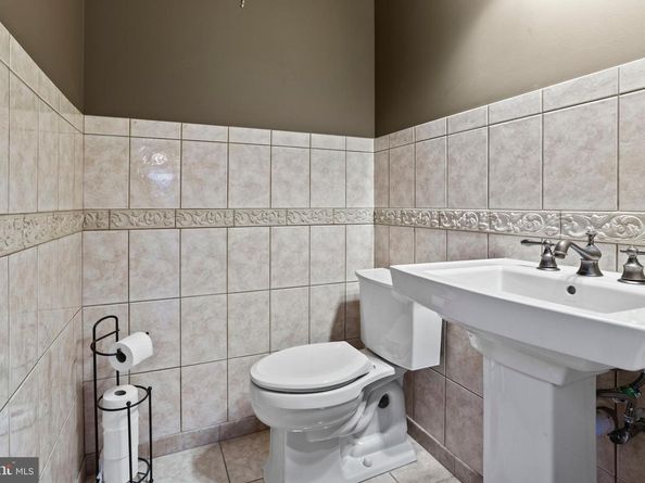 311 Ogden Place, Springfield PA 19064