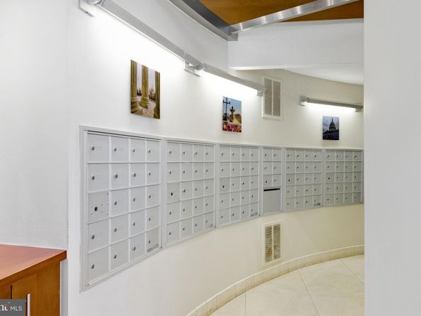 2200 N Westmoreland Street 202, Arlington VA 22213