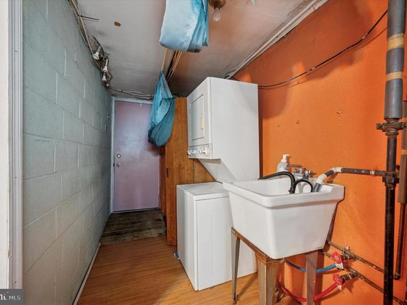 7017 Calvert Street, Philadelphia PA 19149