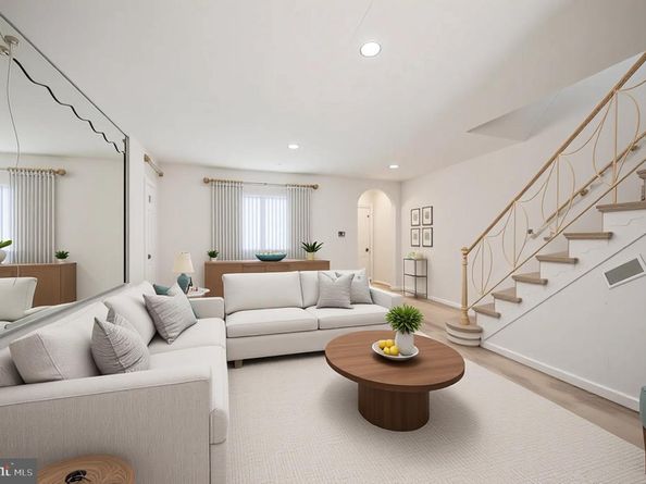 7017 Calvert Street, Philadelphia PA 19149