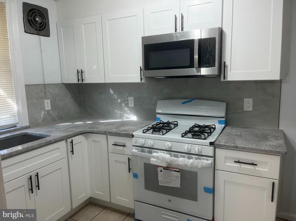 4252 M Street, Philadelphia PA 19124