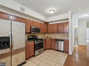 552 N 11TH Street, Philadelphia PA 19123