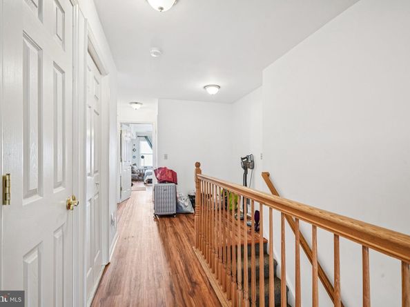 552 N 11TH Street, Philadelphia PA 19123