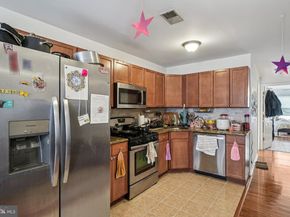 552 N 11TH Street, Philadelphia PA 19123