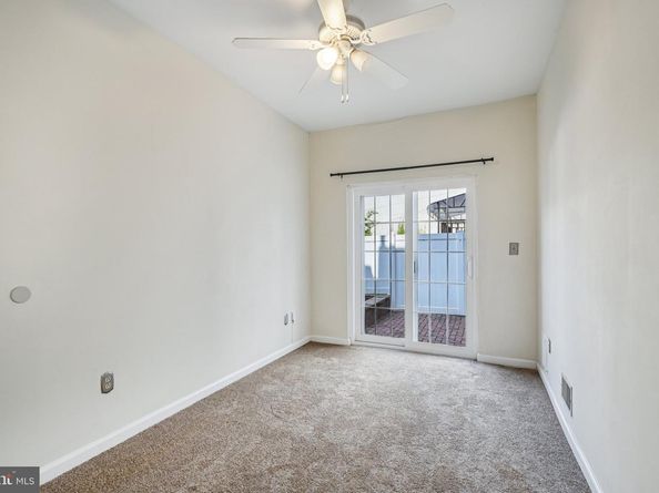 552 N 11TH Street, Philadelphia PA 19123