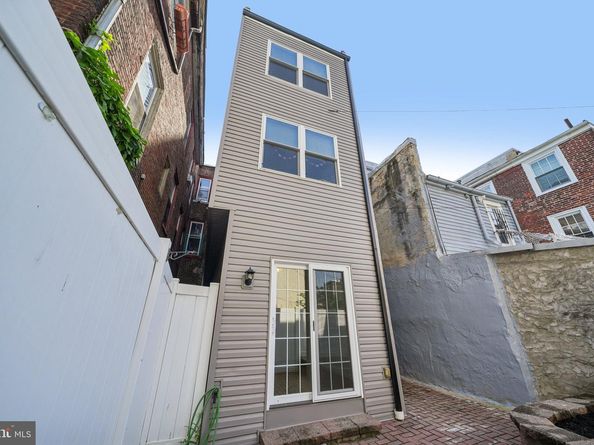 552 N 11TH Street, Philadelphia PA 19123