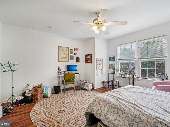 552 N 11TH Street, Philadelphia PA 19123