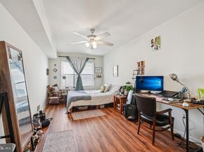 552 N 11TH Street, Philadelphia PA 19123