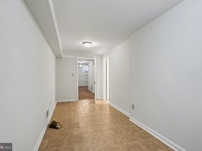 552 N 11TH Street, Philadelphia PA 19123