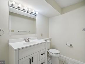 552 N 11TH Street, Philadelphia PA 19123