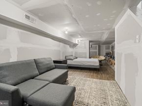 6038 Cedar Avenue, Philadelphia PA 19143