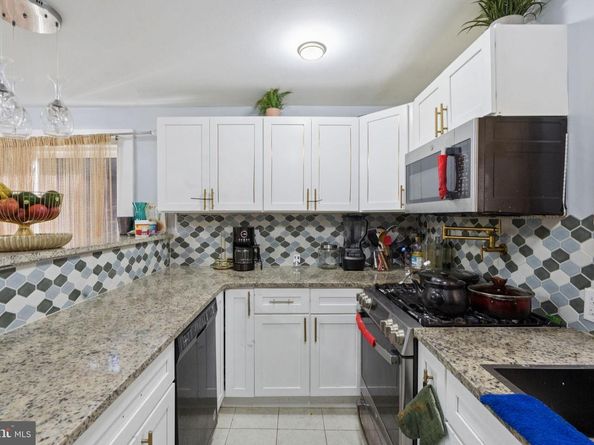 543 Bloomfield Avenue, Drexel Hill PA 19026