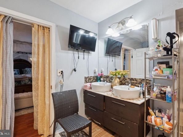 543 Bloomfield Avenue, Drexel Hill PA 19026