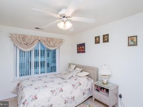 48 Bonnie Gellman Court B48, Philadelphia PA 19114
