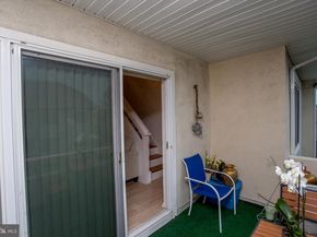 48 Bonnie Gellman Court B48, Philadelphia PA 19114
