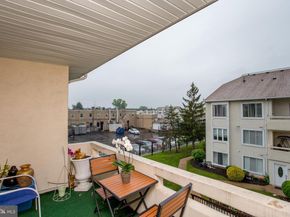 48 Bonnie Gellman Court B48, Philadelphia PA 19114