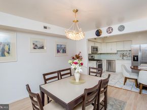 48 Bonnie Gellman Court B48, Philadelphia PA 19114