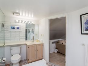 48 Bonnie Gellman Court B48, Philadelphia PA 19114