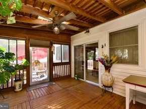 7052 Wardell St, Annandale VA 22003