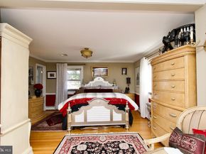 7052 Wardell St, Annandale VA 22003