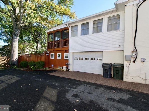 7052 Wardell St, Annandale VA 22003