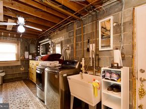 7052 Wardell St, Annandale VA 22003