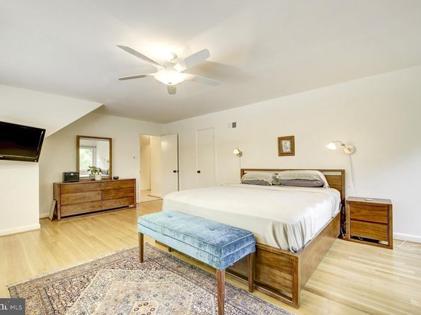 2824 Ellicott Street NW, Washington DC 20008