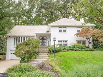 2824 Ellicott Street NW