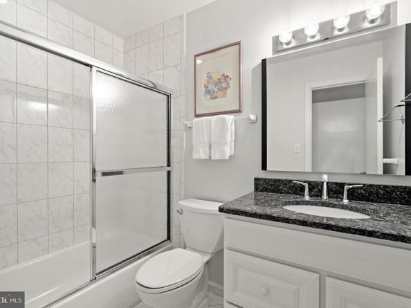 3533 Hamlet Place 506, Chevy Chase MD 20815