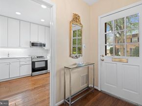 3533 Hamlet Place 506, Chevy Chase MD 20815