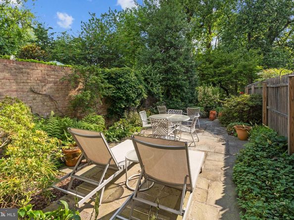 3533 Hamlet Place 506, Chevy Chase MD 20815