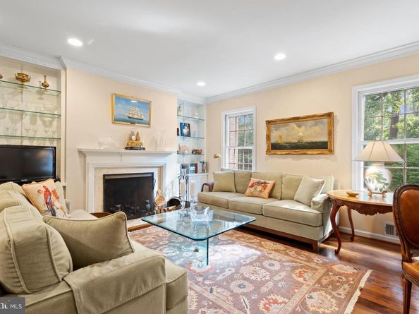 3533 Hamlet Place 506, Chevy Chase MD 20815