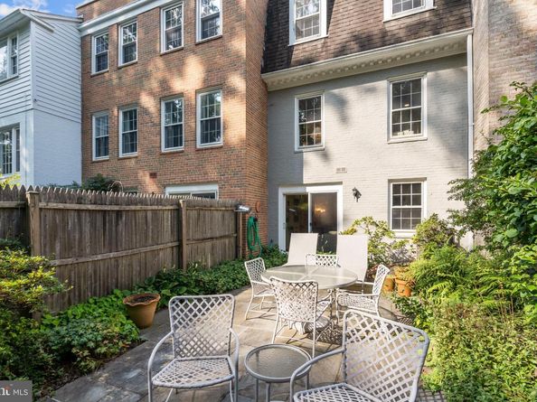 3533 Hamlet Place 506, Chevy Chase MD 20815