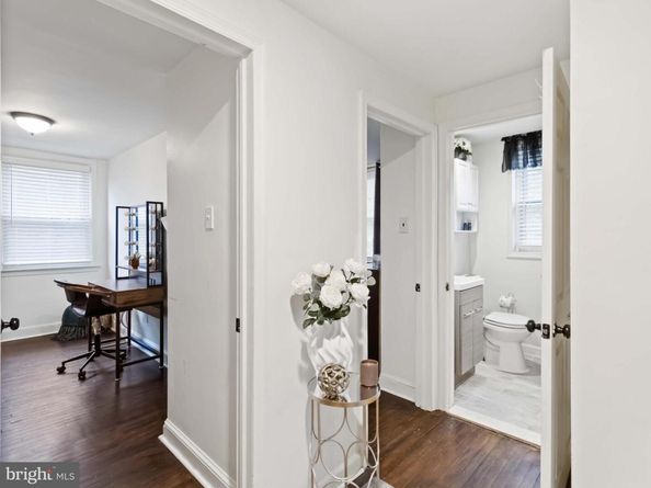 1008 Springfield, Collingdale PA 19023