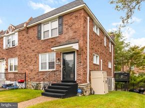 1008 Springfield, Collingdale PA 19023