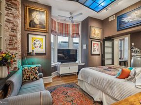 421 Chestnut Street 304, Philadelphia PA 19106