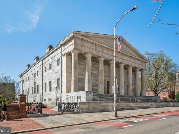 421 Chestnut Street 304, Philadelphia PA 19106