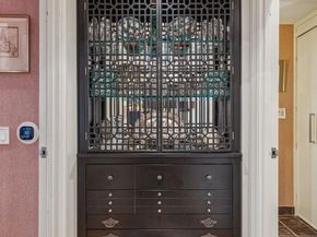 421 Chestnut Street 304, Philadelphia PA 19106