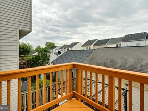 22973 Whitehall Terrace, Sterling VA 20166