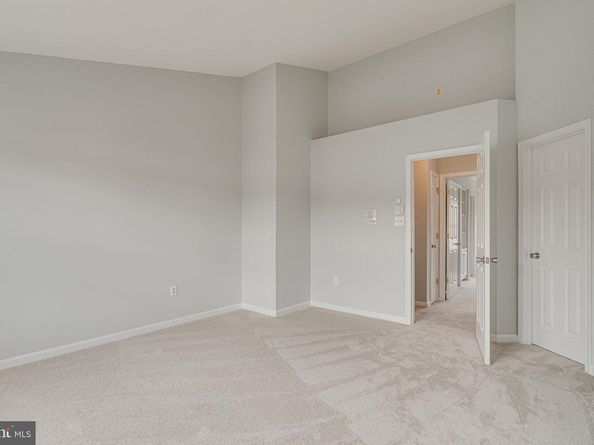 22973 Whitehall Terrace, Sterling VA 20166
